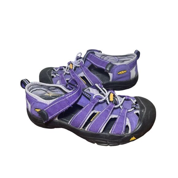 Women’s keen sandals size 6 athletic shoes - Picture 3 of 5